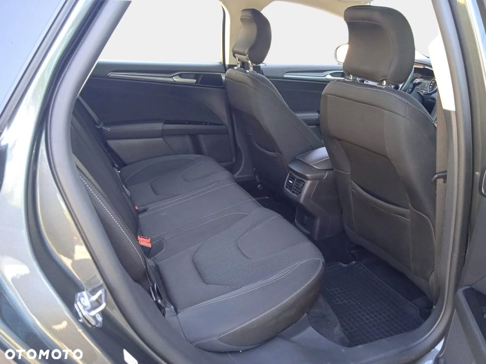 Ford Mondeo 2.0 EcoBlue Titanium - 31