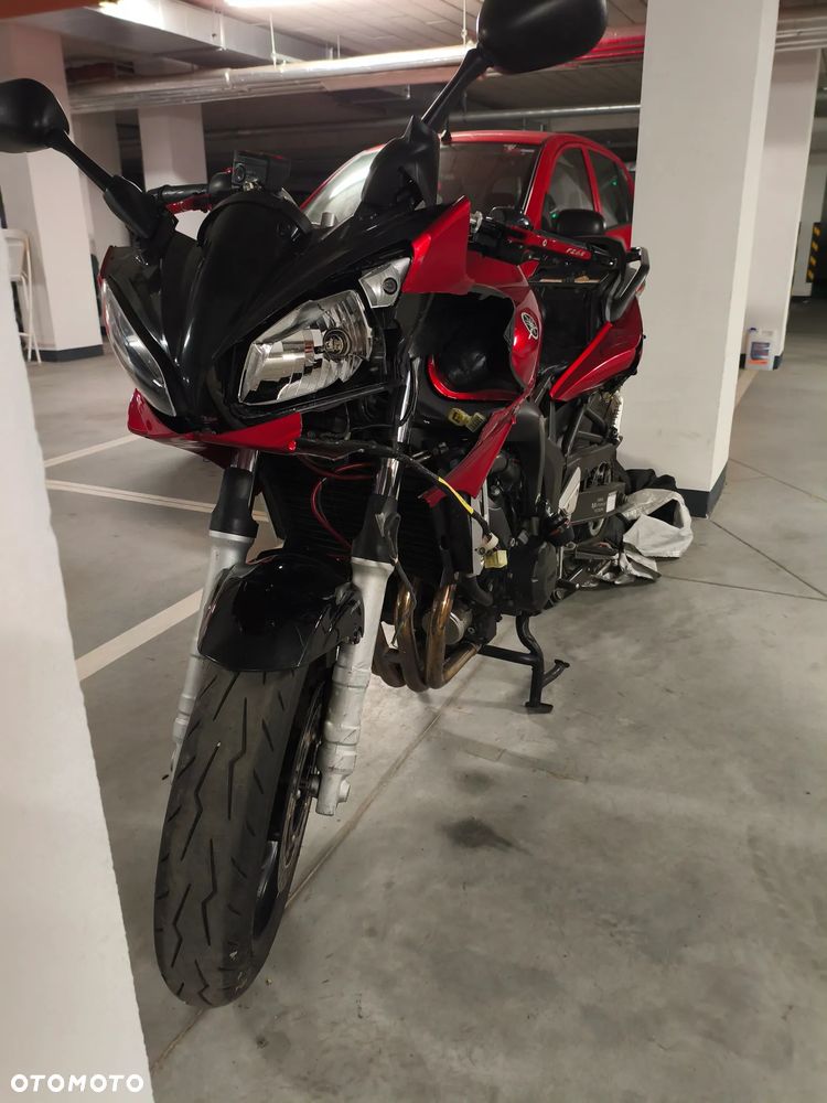 Yamaha FZ6