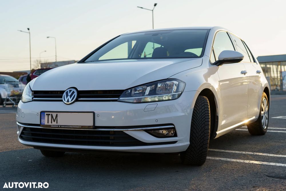 Volkswagen Golf 1.0 TSI Comfortline - 6