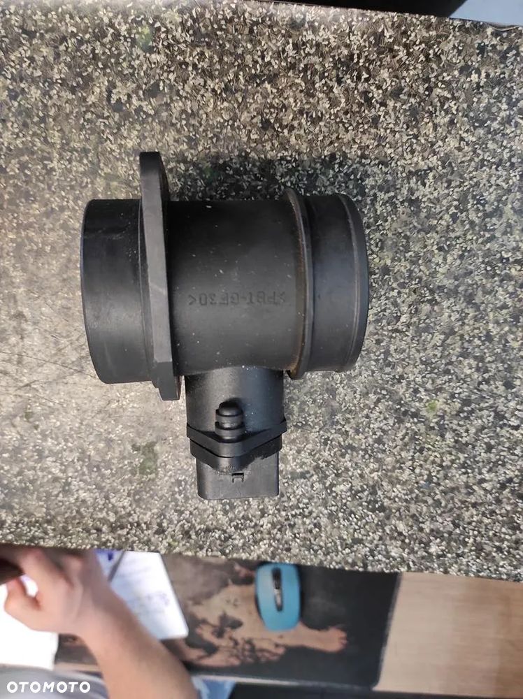 PRZEPŁYWOMIERZ 1.8T 06A906461L AVJ AWT BFB BEX WYSYŁKA !!!! - 3
