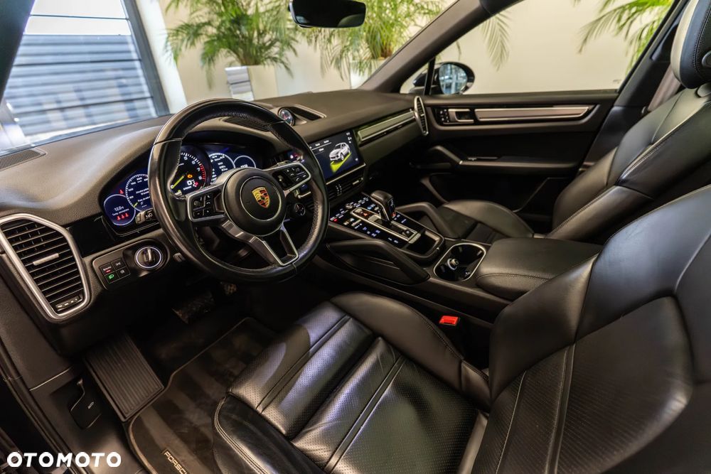 Porsche Cayenne Platinum Edition - 11