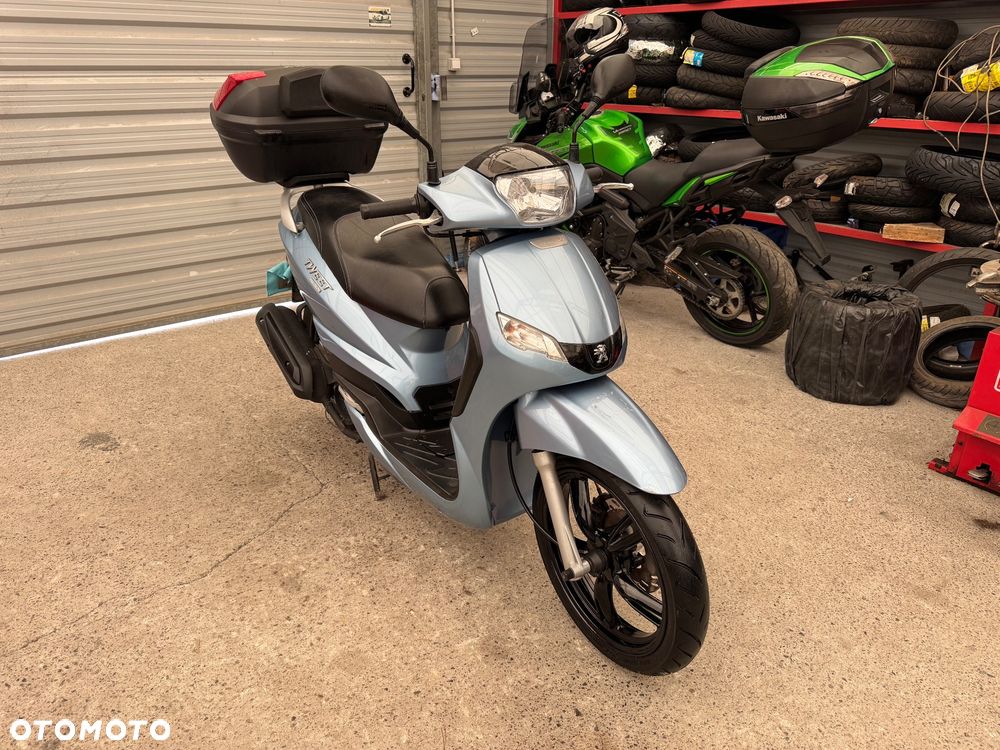 Peugeot Tweet - 1