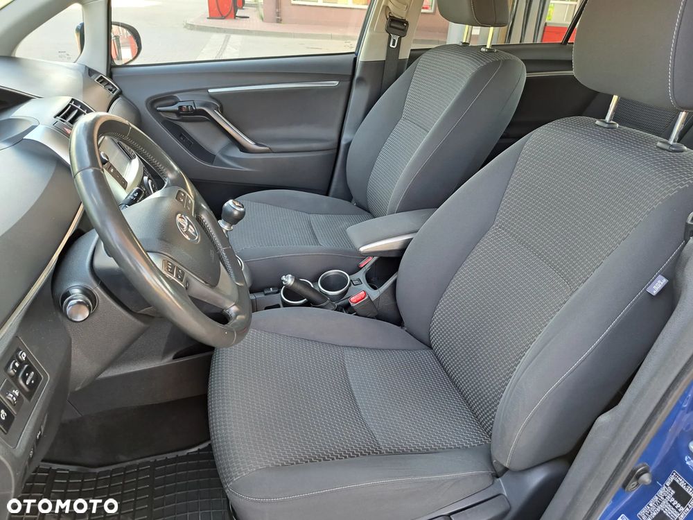 Toyota Verso - 18
