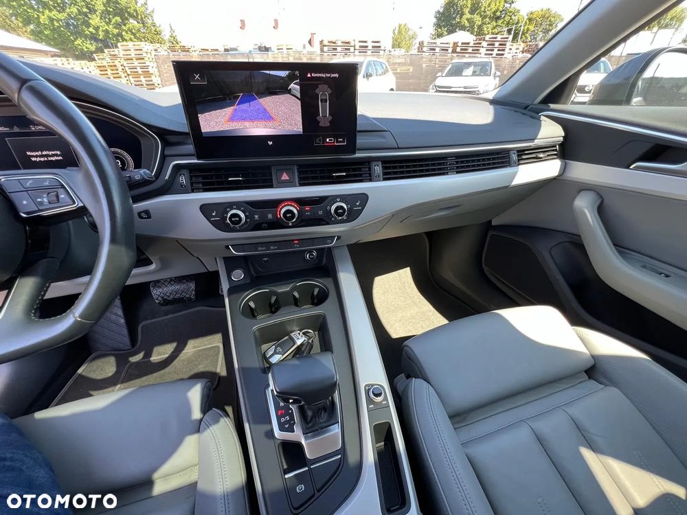 Audi A4 Avant 2.0 TDI S tronic - 24