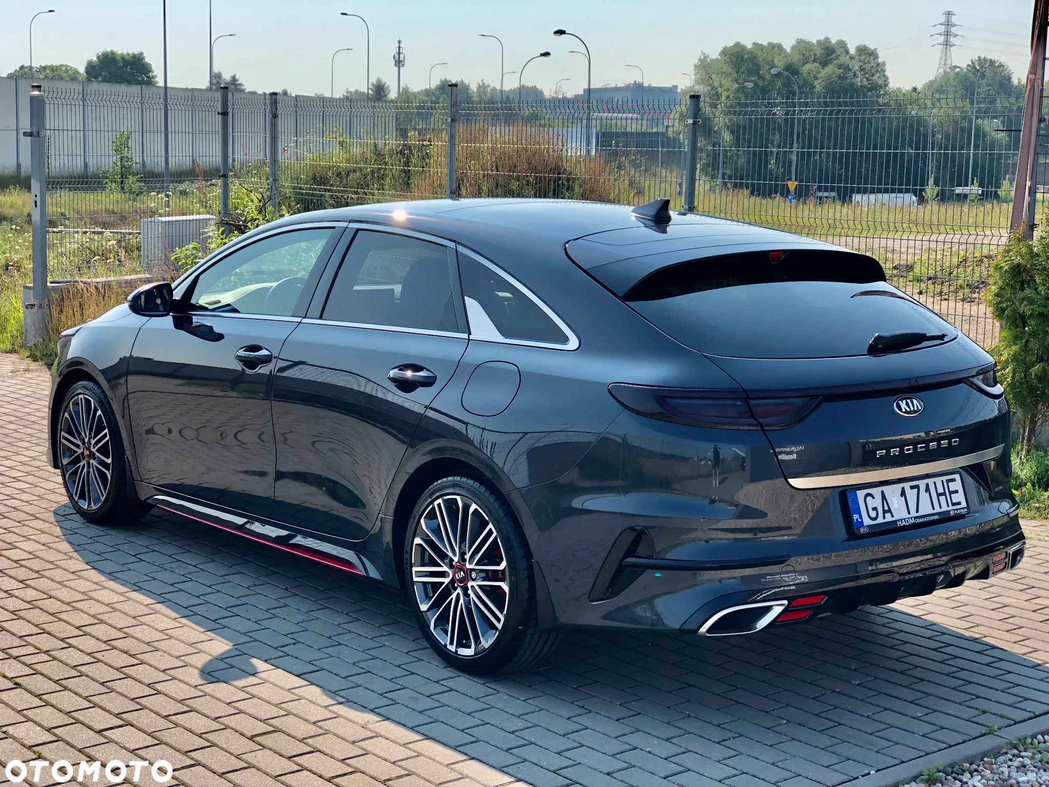 Kia ProCeed 1.6 T-GDI GT DCT - 4