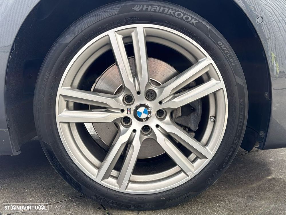 BMW 225xe Active Tourer Pack M - 18