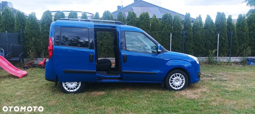 Opel Combo 1.6 CDTI Cosmo Easytronic - 5