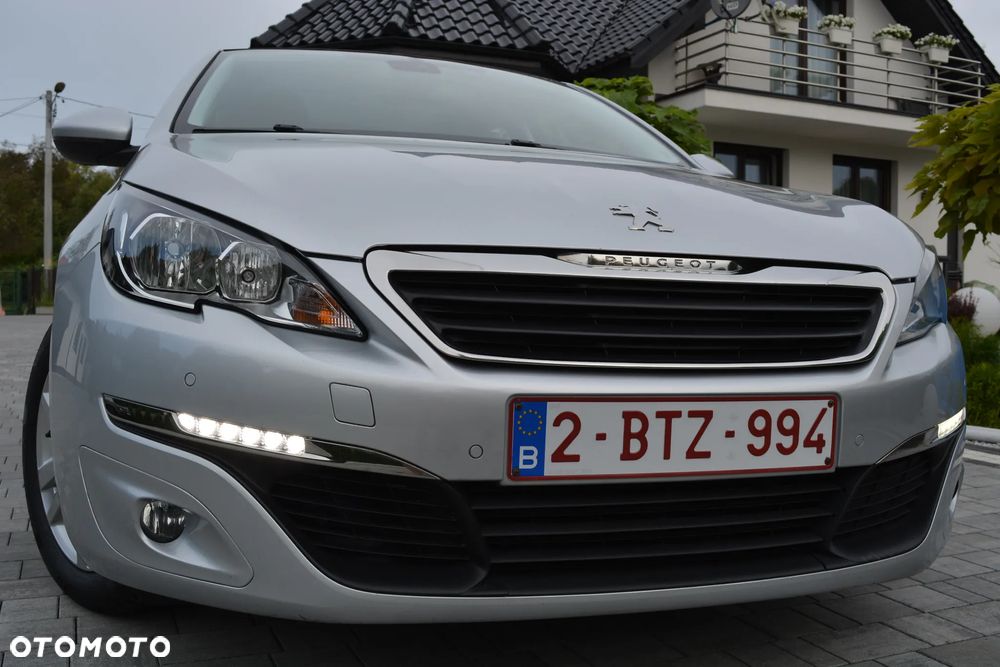 Peugeot 308 e-HDi 115 Stop & Start Niveau 2 Business-Line - 27