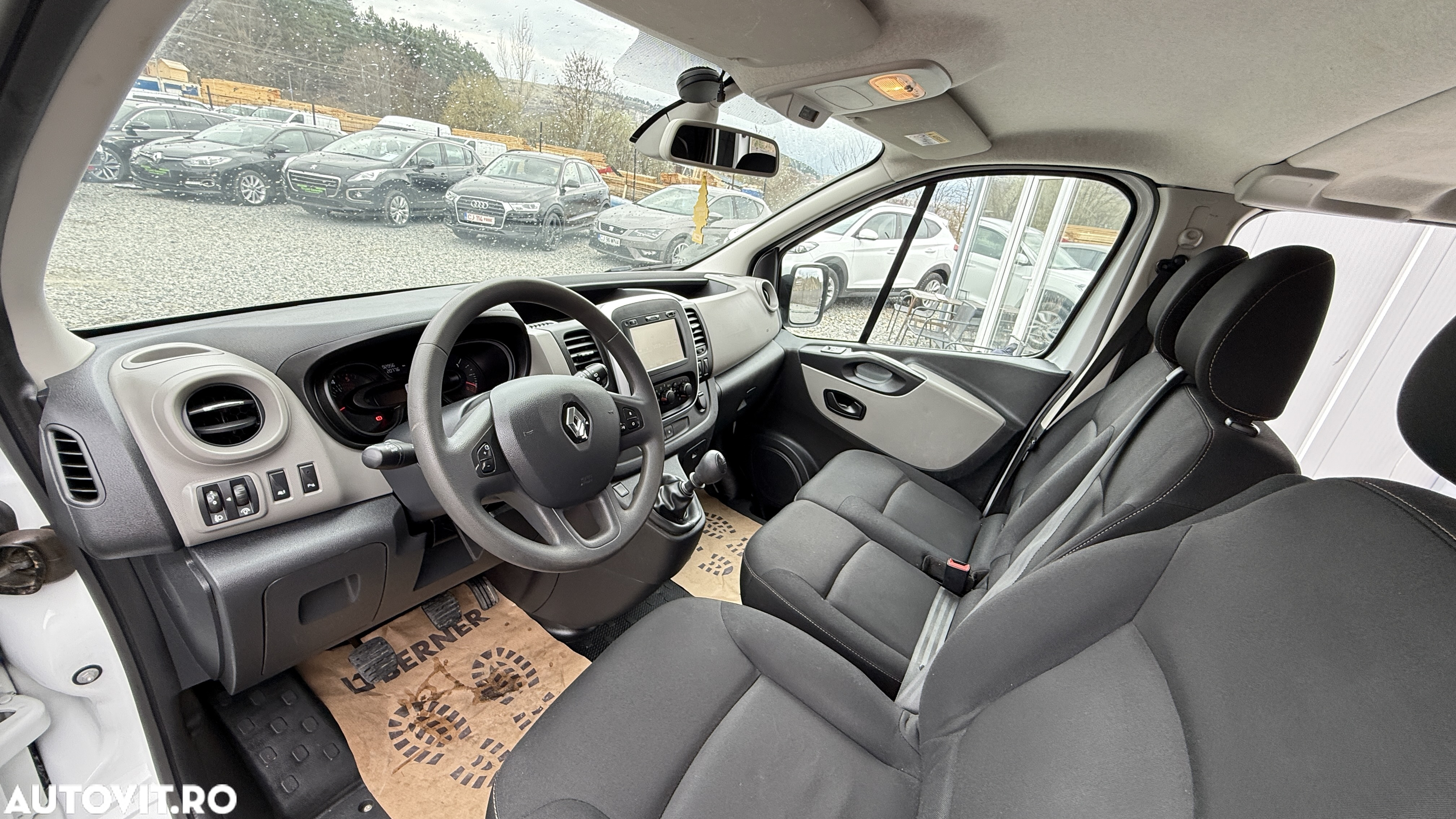 Renault Trafic ENERGY dCi 125 Grand Combi Expression - 16