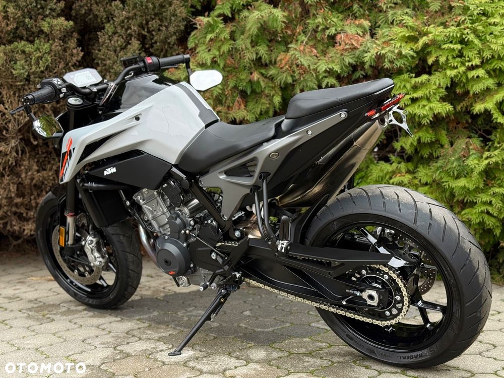 KTM Duke - 5
