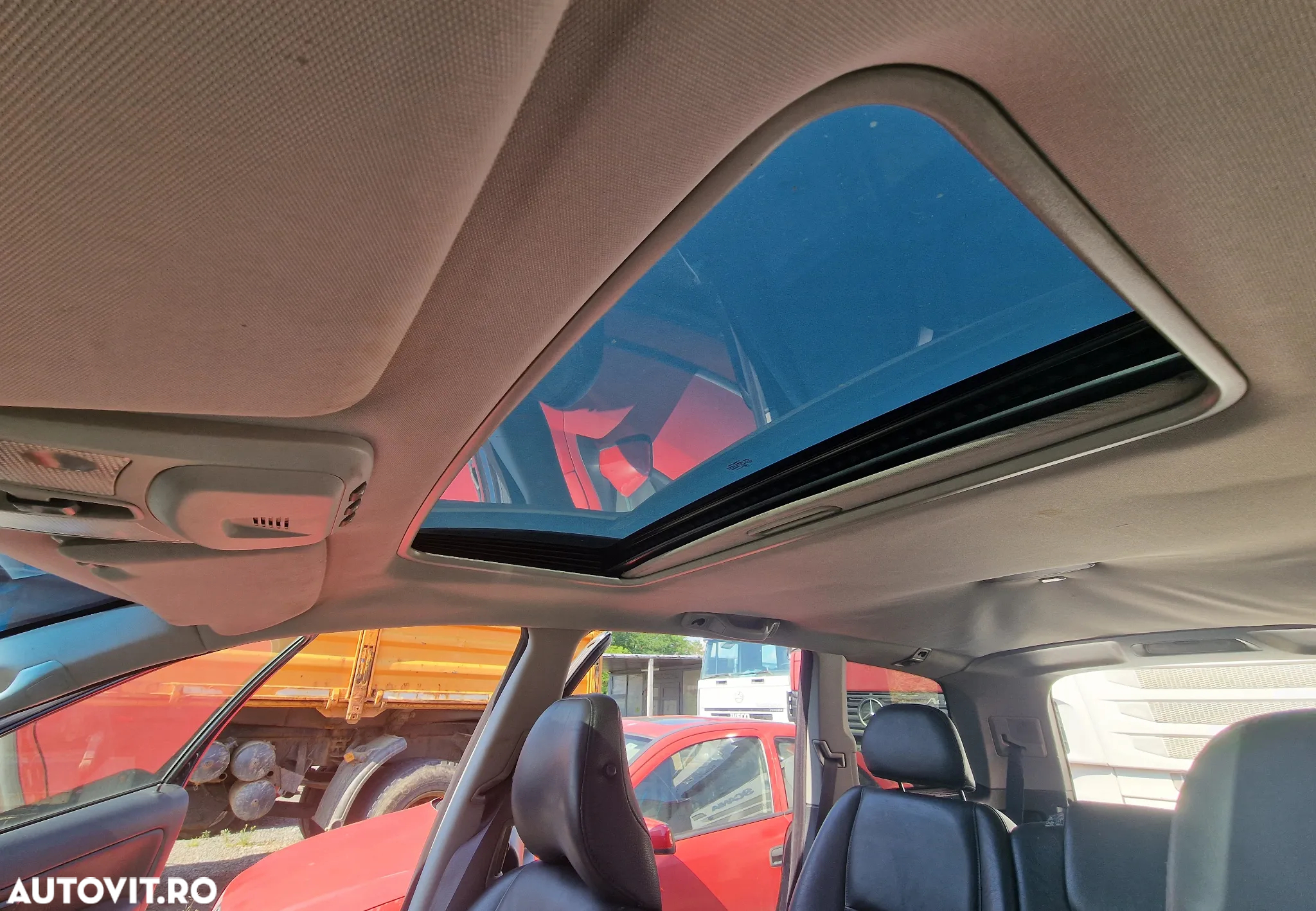 Volvo XC 90 2.4 D Aut. 7 locuri - 6