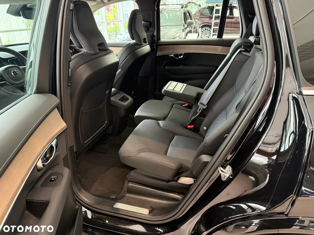 Volvo XC 90 B5 B AWD Plus Bright - 35