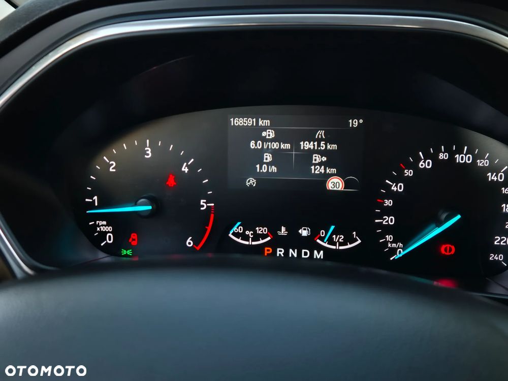 Ford Focus 1.5 EcoBlue Start-Stopp-System TITANIUM DESIGN - 37