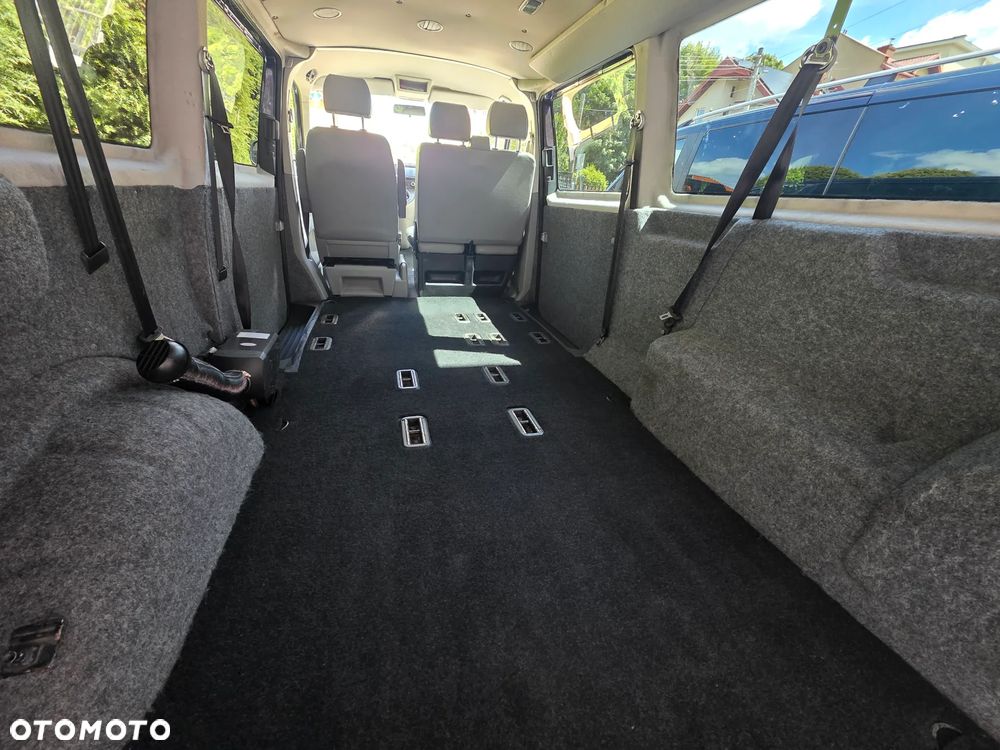 Volkswagen Transporter L2H1 - 16