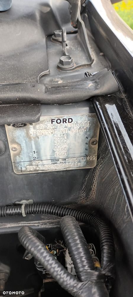 Ford Maverick 2.4 GLS - 9