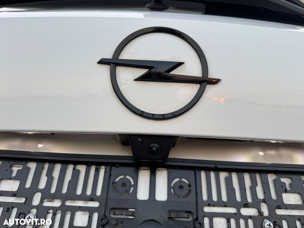 Opel Astra 1.5 D Automatik GS Line - 25