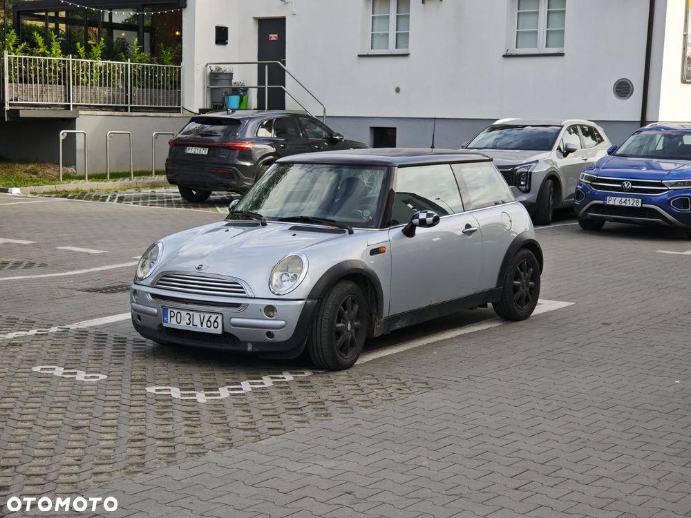 MINI ONE Standard - 10