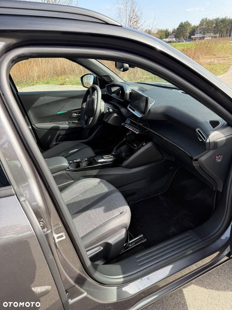 Peugeot 2008 1.2 PureTech Allure Pack S&S EAT8 - 15