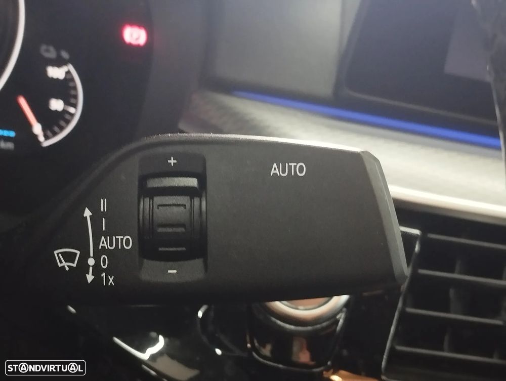 BMW 530 e iPerformance Pack M - 29