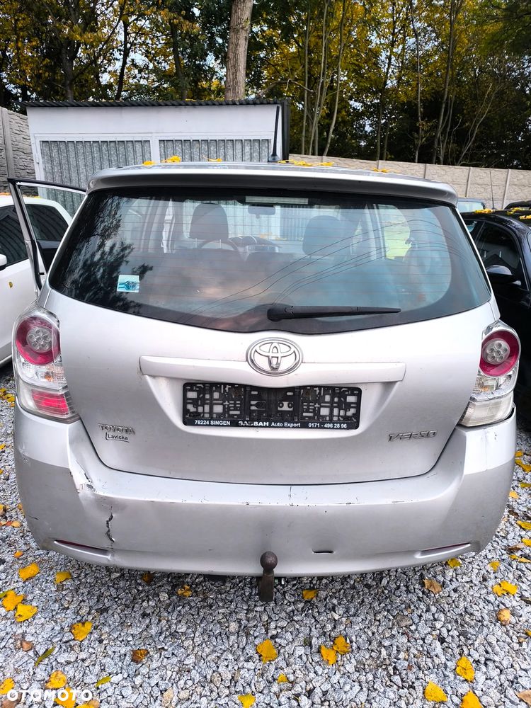 Toyota Verso 2010 photo 5