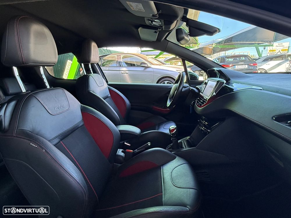 Peugeot 208 1.6 THP GTi - 19