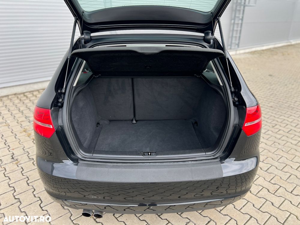 Audi A3 1.4 TFSI Sportback Ambiente - 12