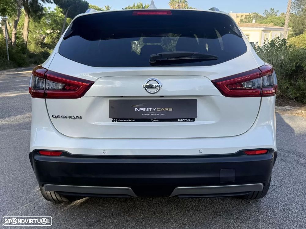 Nissan Qashqai 1.3 DIG-T N-Connecta J18 - 13