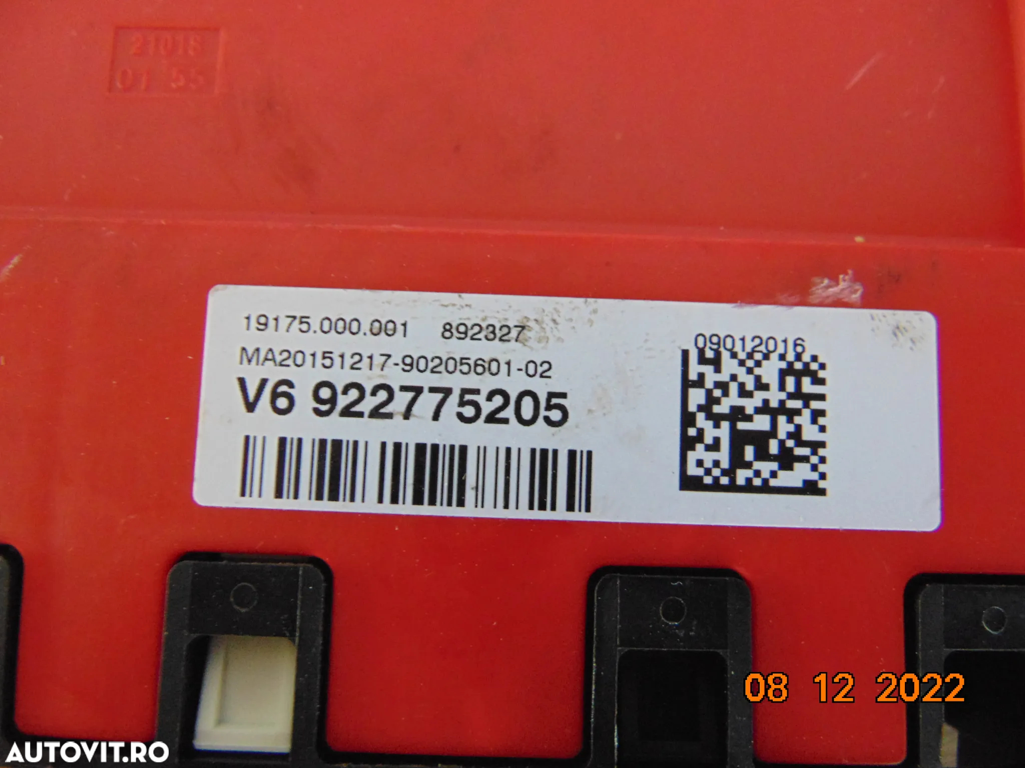 Borna plus bmw f30 f31 f32 f33 f34 f20 f21 f22 f23 borna plus baterie dezmembrez f20 facelift - 2