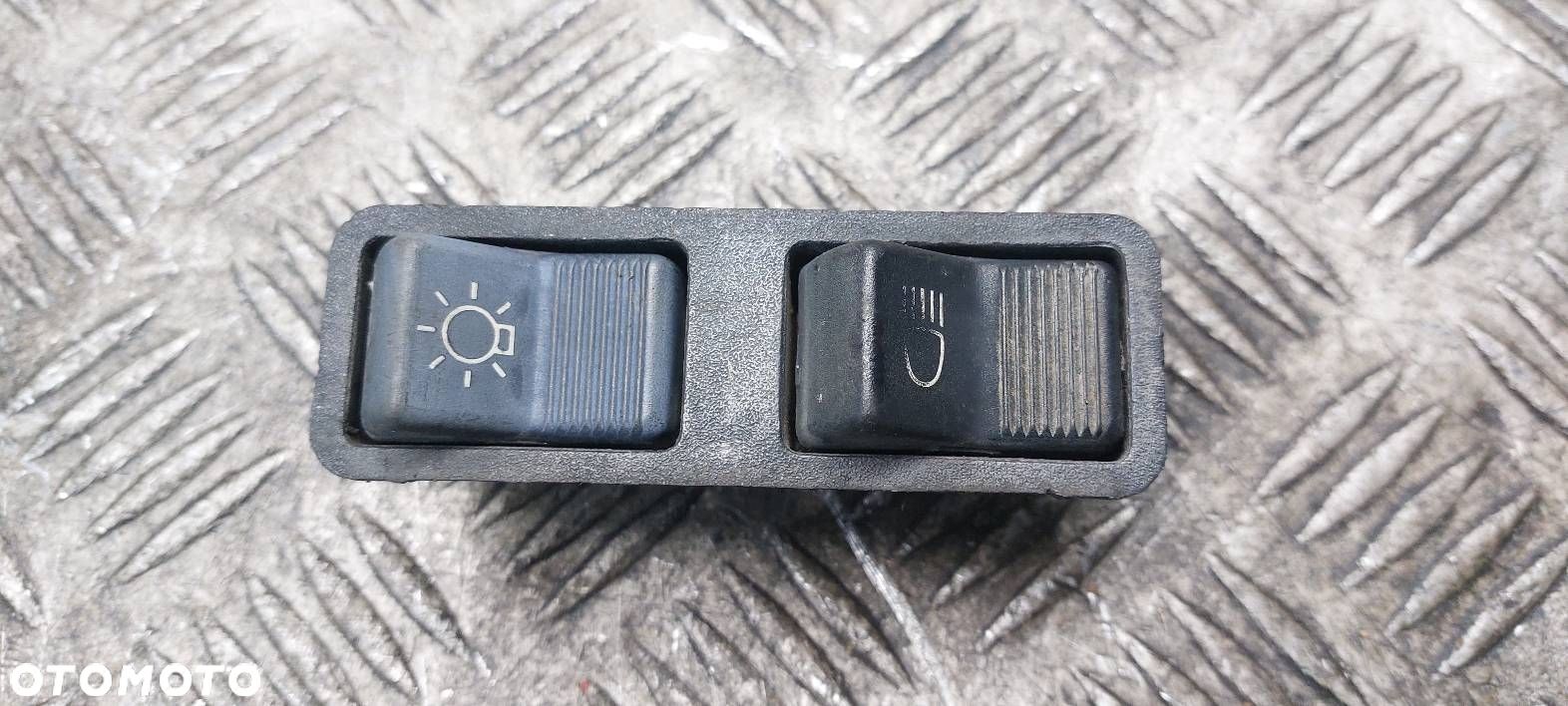 PANEL PRZEŁĄCZNIKÓW FSC ŻUK - 1