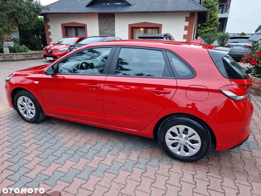 Hyundai i30 1.5 DPI Classic + - 30