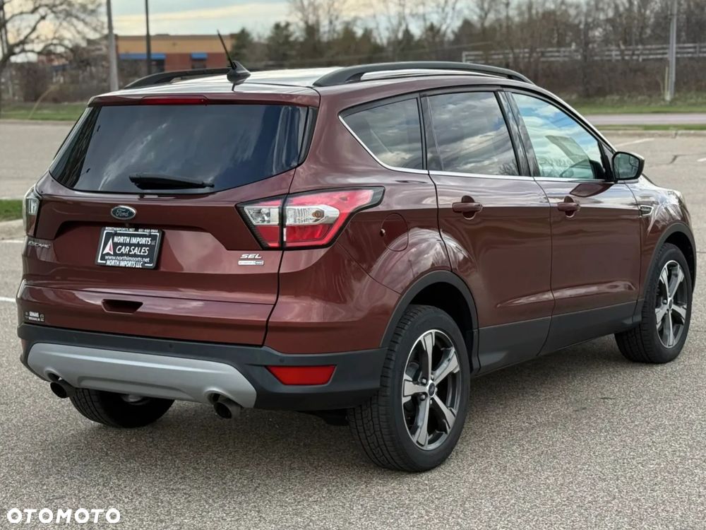 Ford Escape - 2