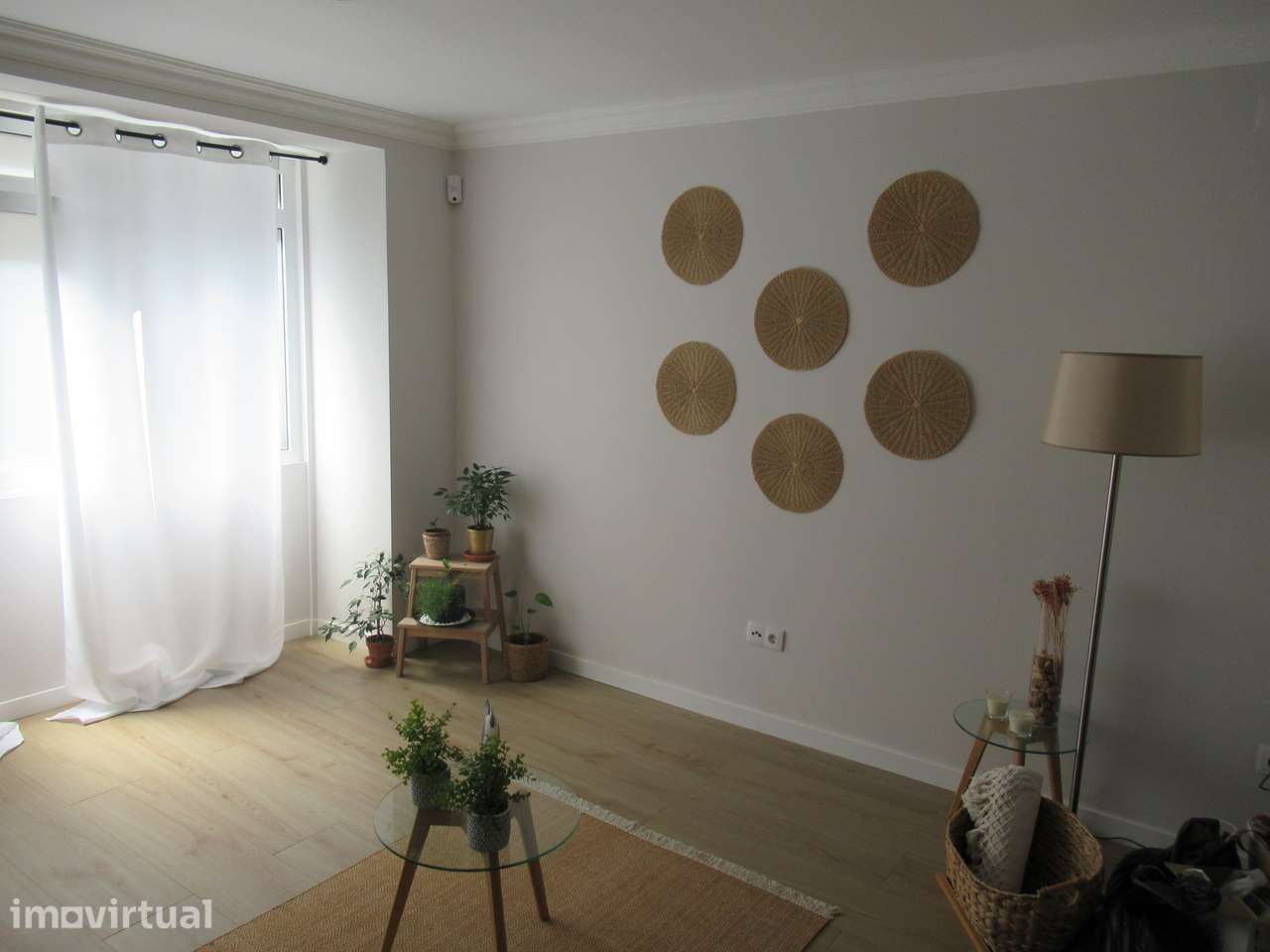 Quarto  individual em Vila Franca a 2 minutos do comboio. - Grande imagem: 2/8