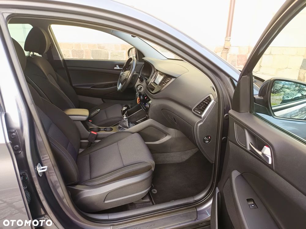 Hyundai Tucson 1.7 CRDI BlueDrive Comfort 2WD - 8