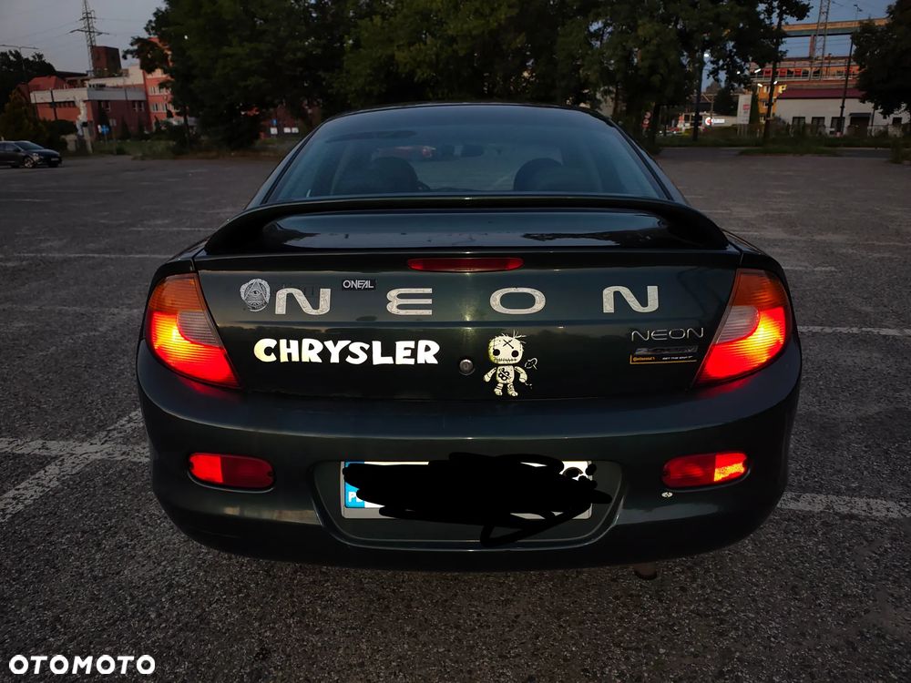 Chrysler Neon - 9