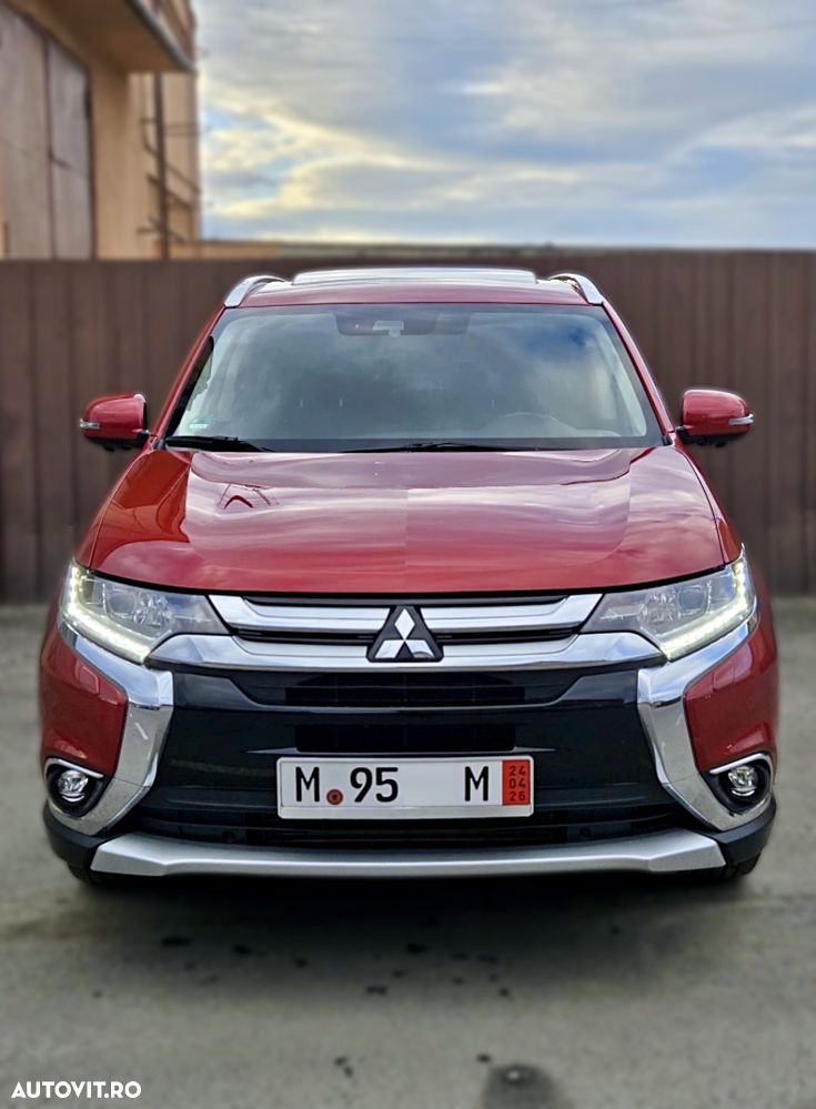Mitsubishi Outlander 2.2 DI-D 4WD Automatik Top - 14