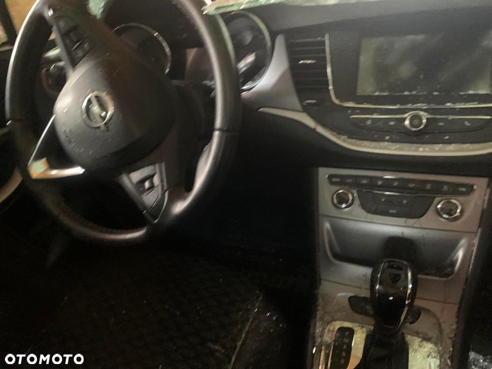 Opel Astra 1.4 T Enjoy S&S - 3