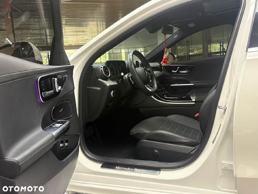 Mercedes-Benz Klasa C 300 de 9G-TRONIC Avantgarde - 25