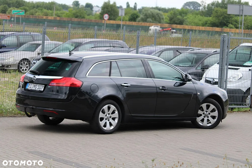 Opel Insignia - 11
