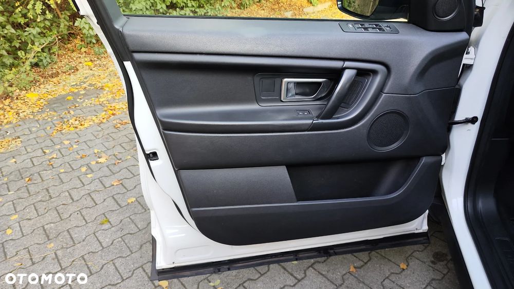 Land Rover Discovery Sport 2.0 eD4 Pure - 21