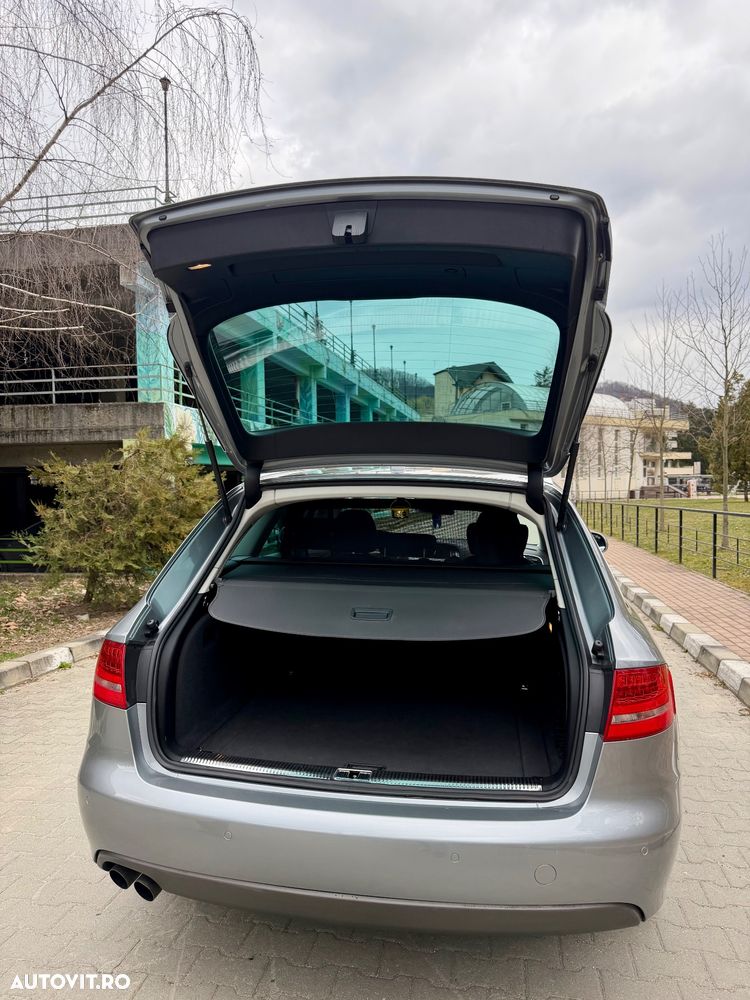 Audi A4 2.0 TDI DPF multitronic Ambiente - 8