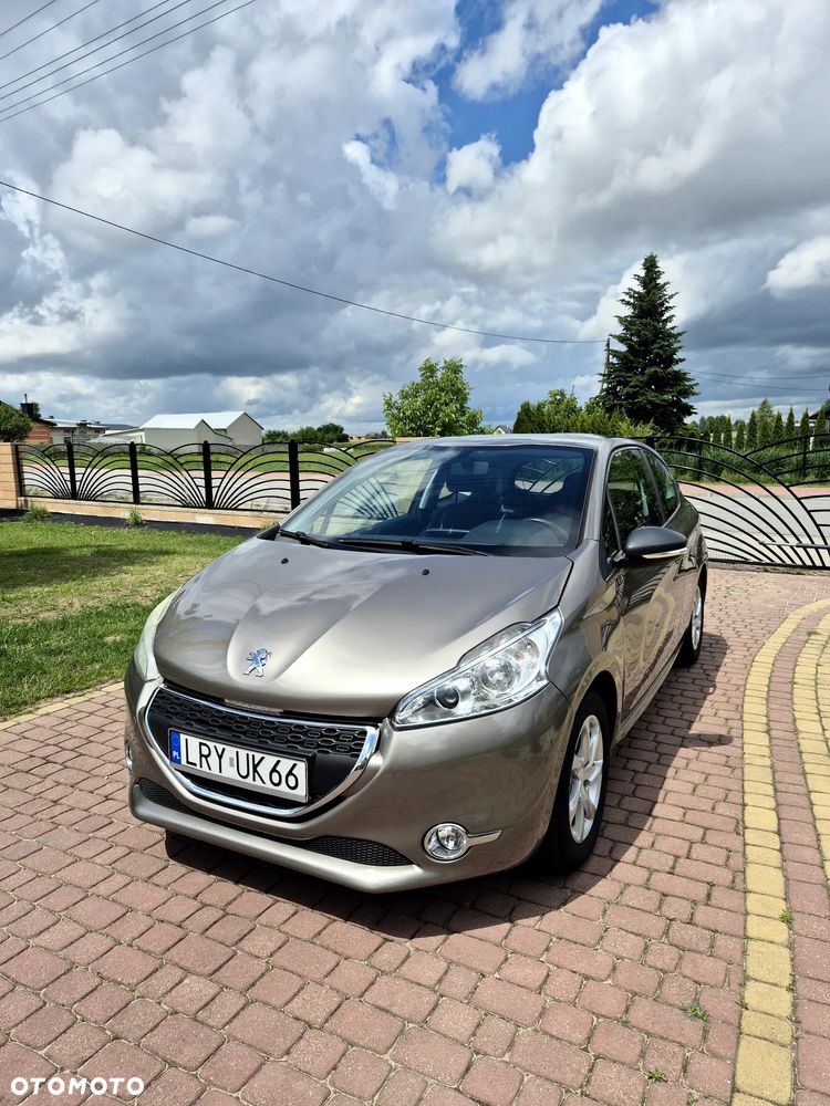 Peugeot 208 95 VTI Active - 1