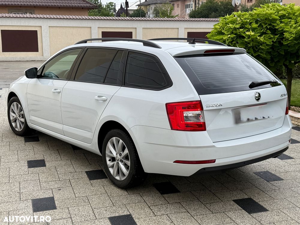Skoda Octavia - 4