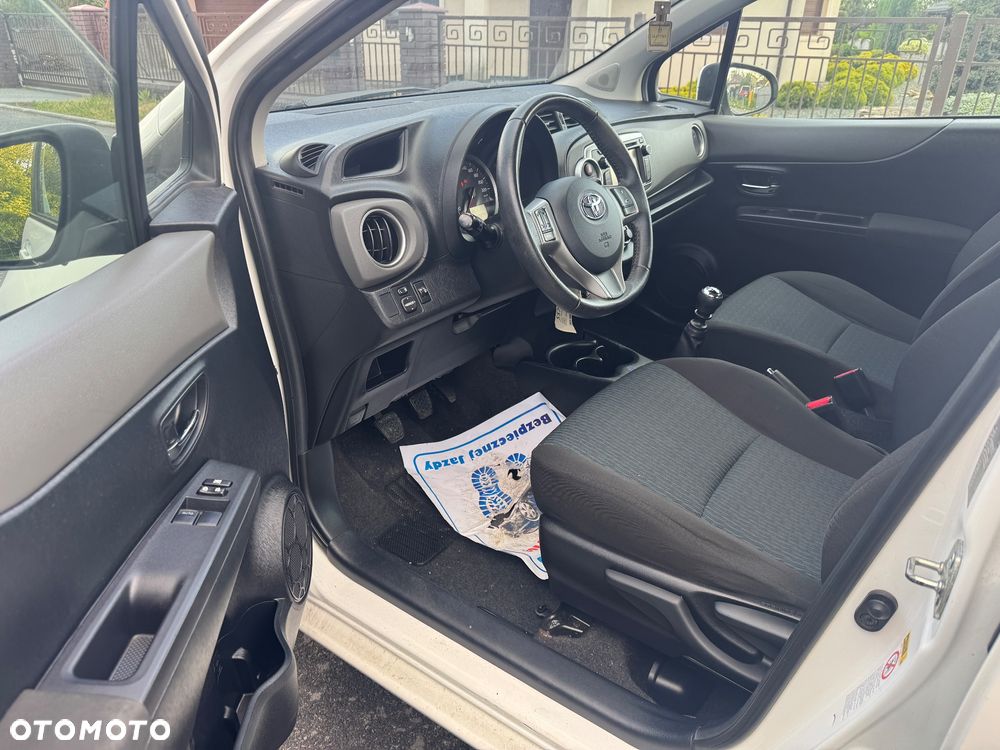 Toyota Yaris 1.4 D-4D Comfort - 10