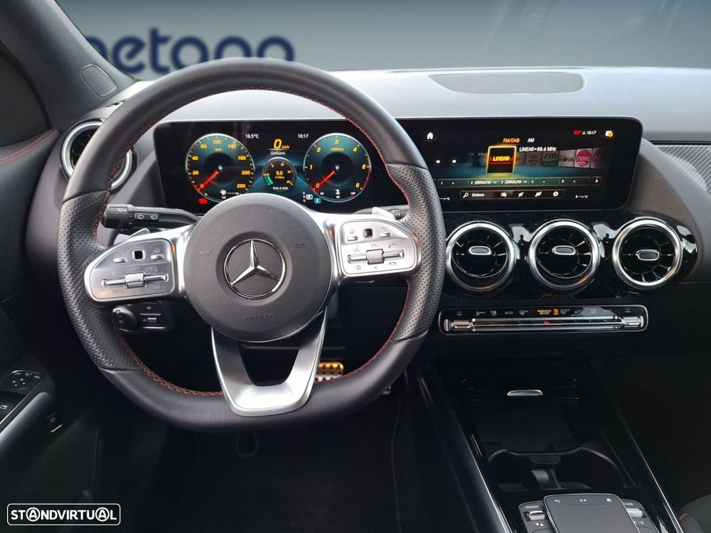 Mercedes-Benz GLA 180 d AMG Line - 13
