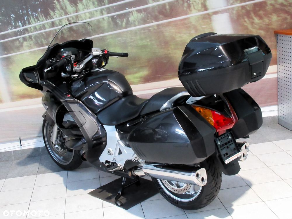 Honda ST - 6