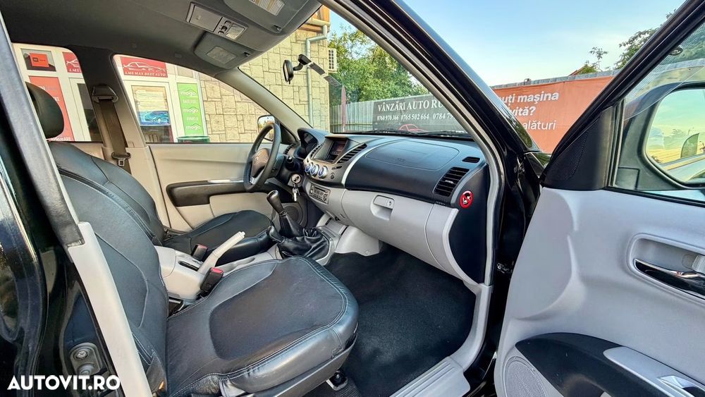 Mitsubishi L200 Pick Up 4x4 Intense Double Cab - 6