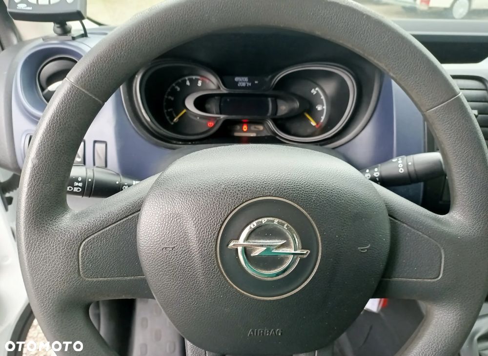 Opel Vivaro Chłodnia 125KM 2 zasilania chłodni - 17