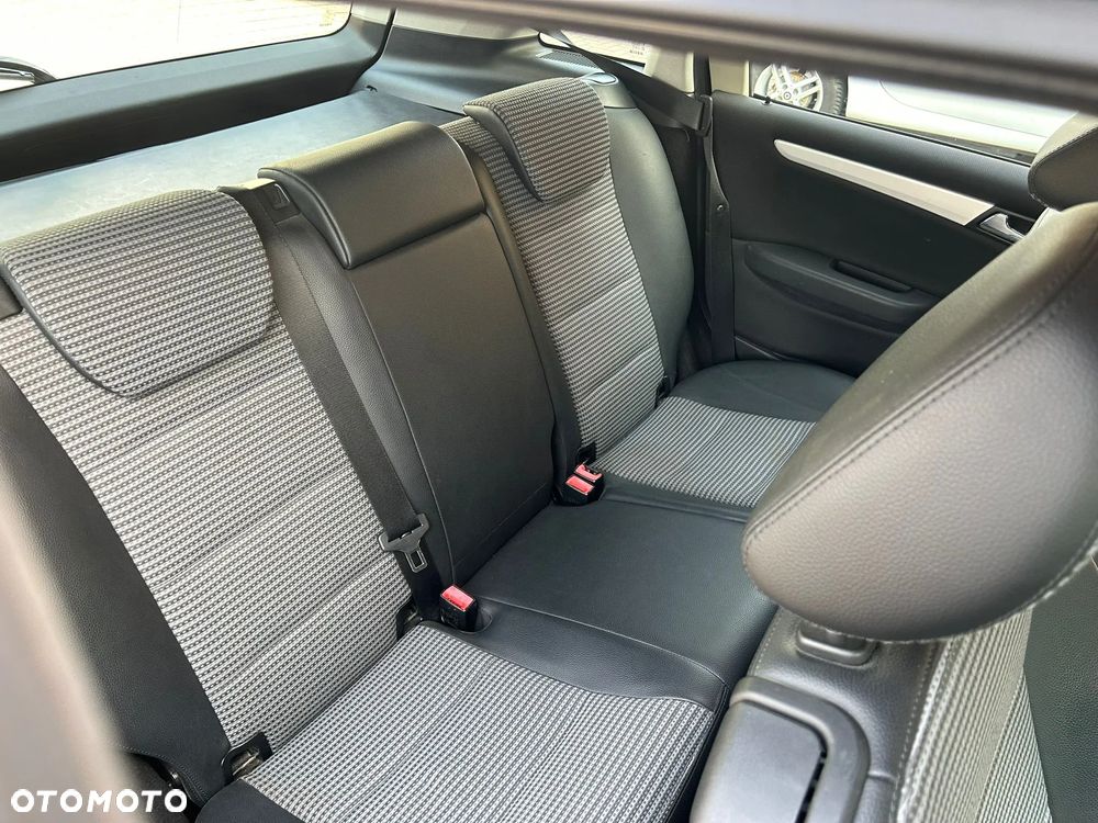 Mercedes-Benz Klasa B 200 SPORT EDITION - 11