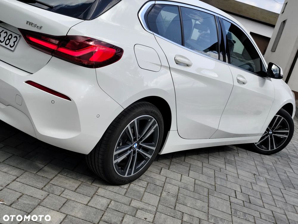 BMW Seria 1 116d Sport Line Shadow - 6