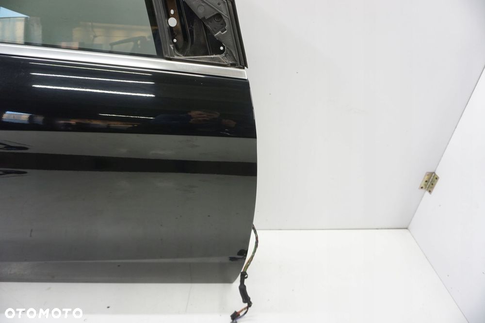 MERCEDES W246 DRZWI PRAWY PRZÓD PRZEDNIE 191 - 3
